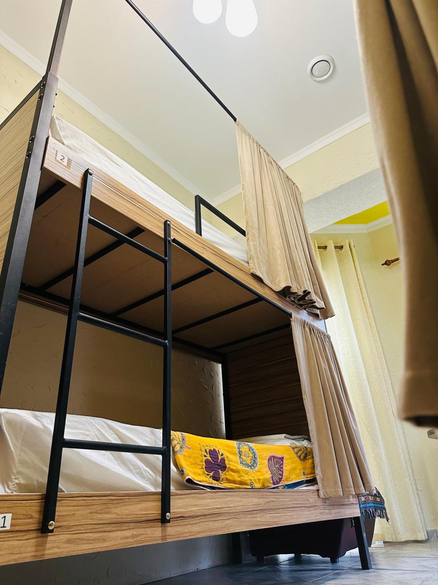 Sweet Home Hostel Μπισκέκ Εξωτερικό φωτογραφία