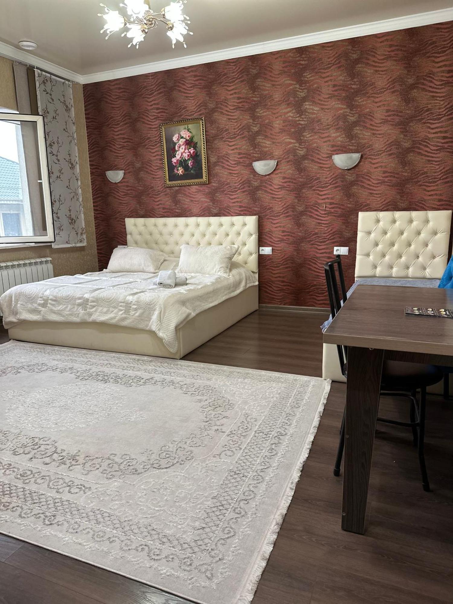 Sweet Home Hostel Μπισκέκ Εξωτερικό φωτογραφία