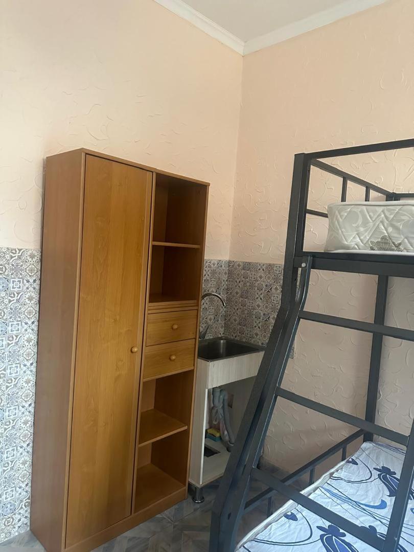 Sweet Home Hostel Μπισκέκ Δωμάτιο φωτογραφία
